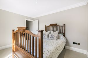 Photo 17- click for photo gallery